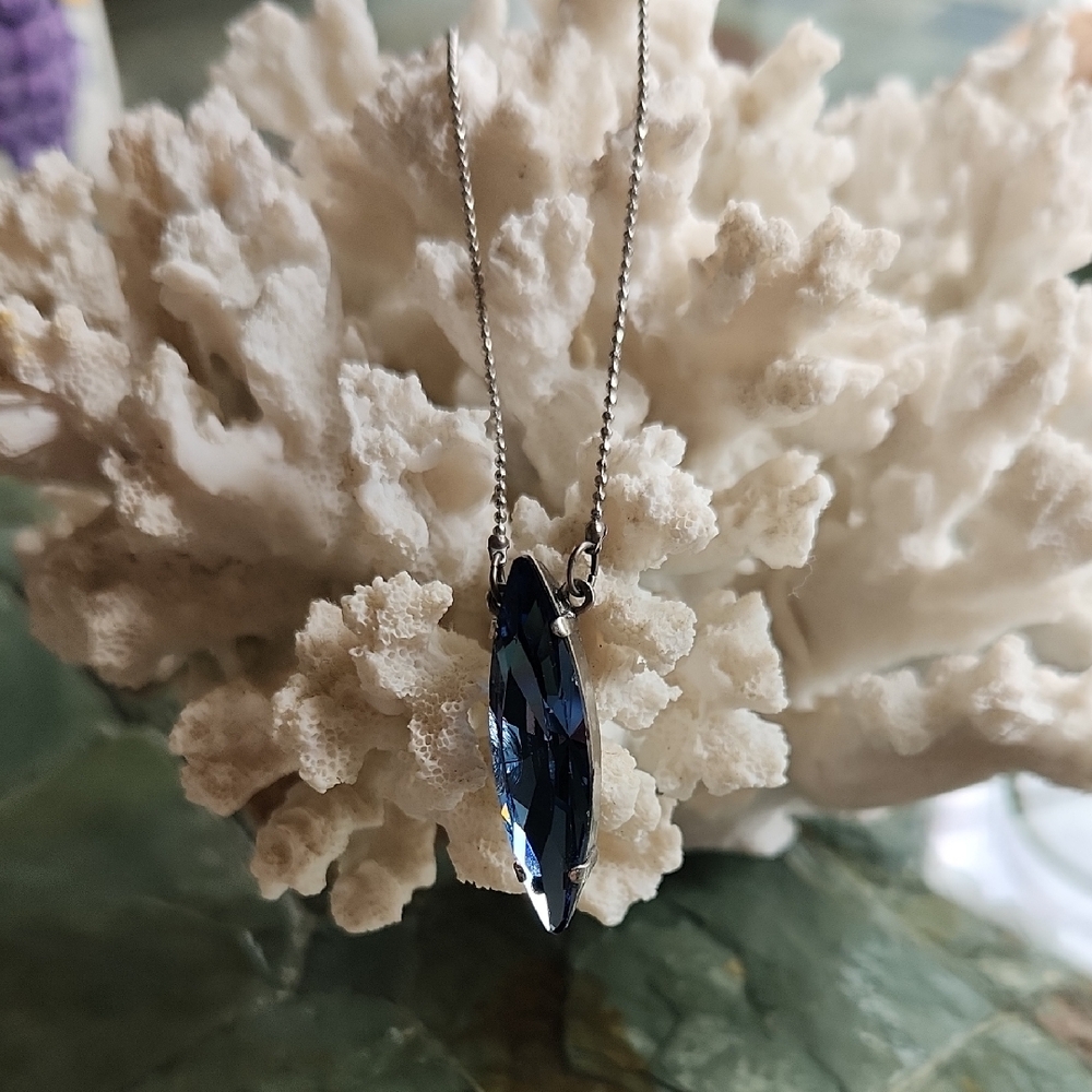 Sabika Blue Crystal Pendant Necklace